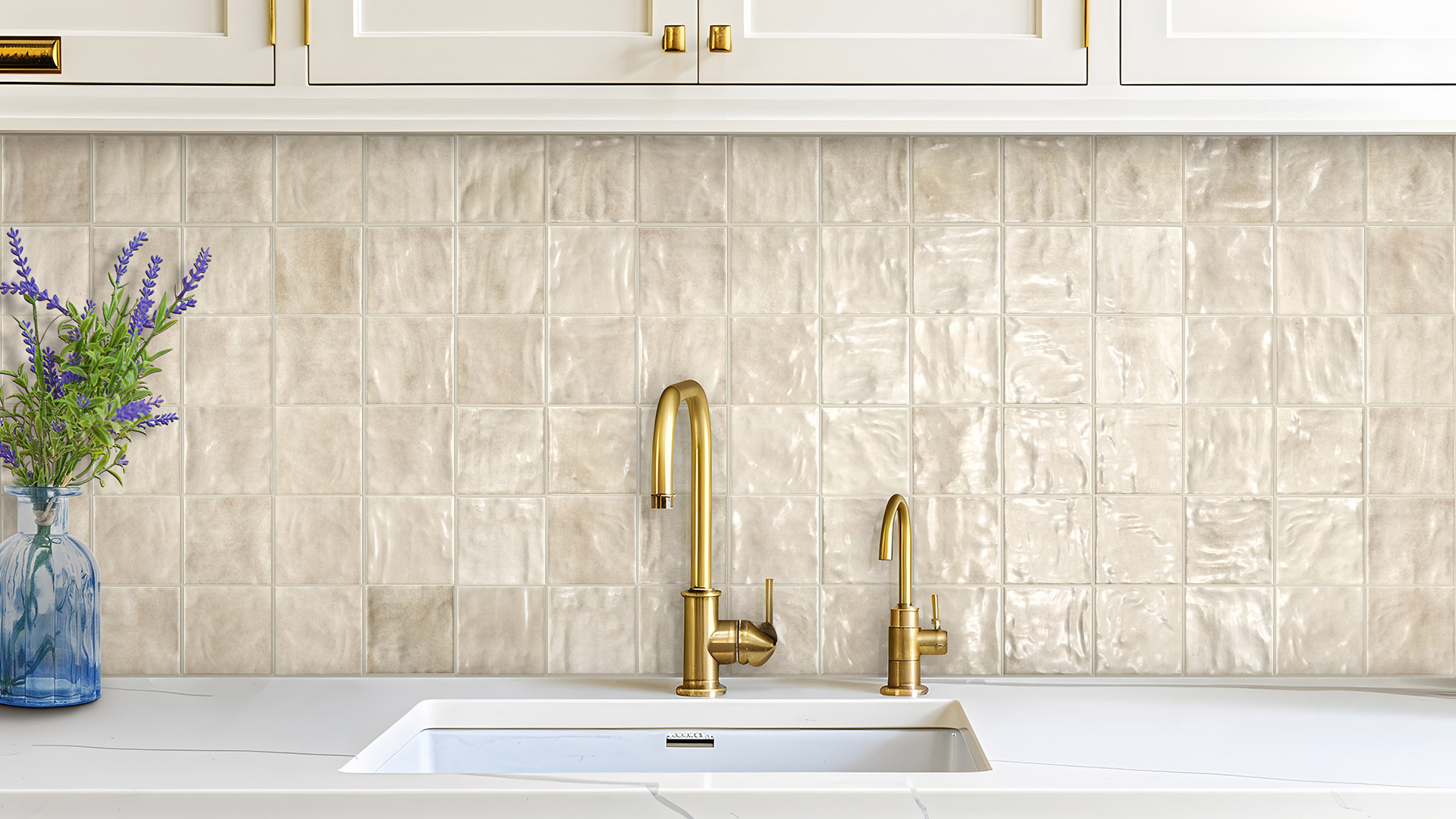 Ibiza beige square gloss ref 01