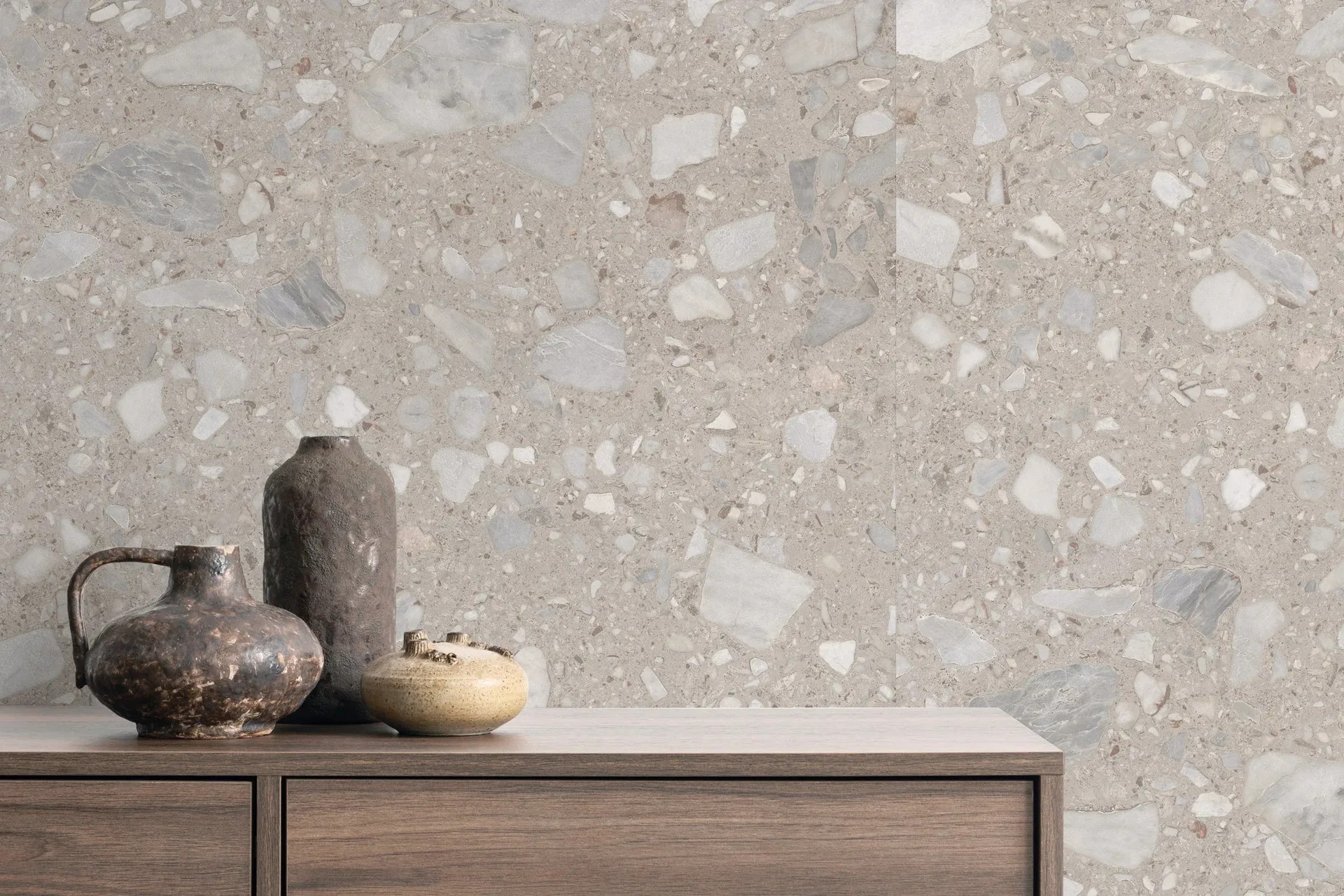 Morphic Grigio Rock Lifestyle 1