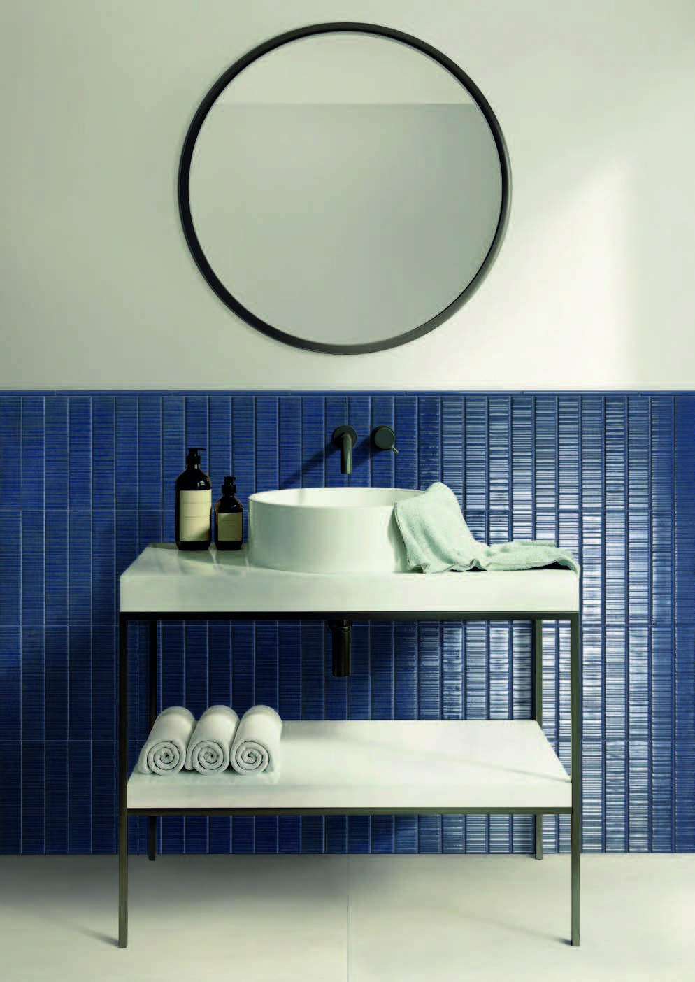 Vivace ref navy blue 01